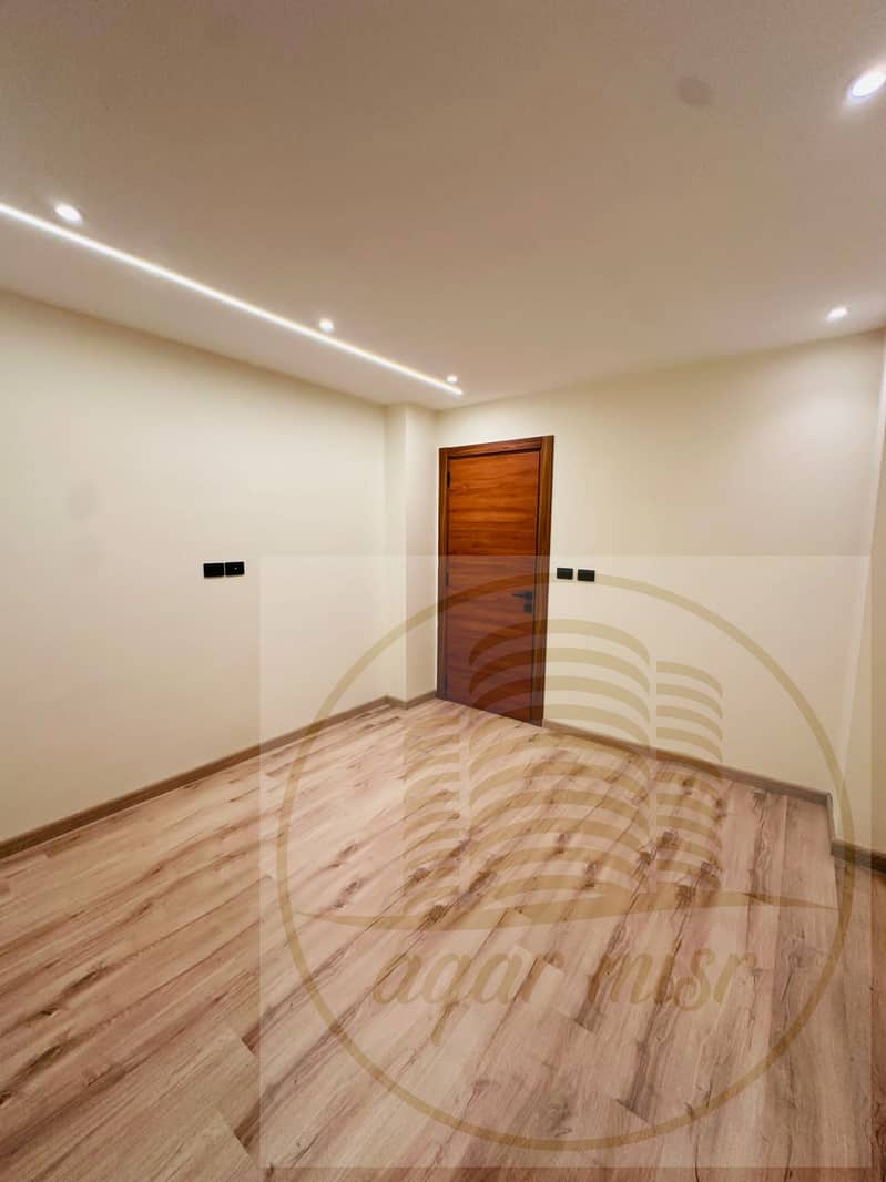 18 WhatsApp Image 2025-11-18 at 4.12. 33 PM (2). jpeg