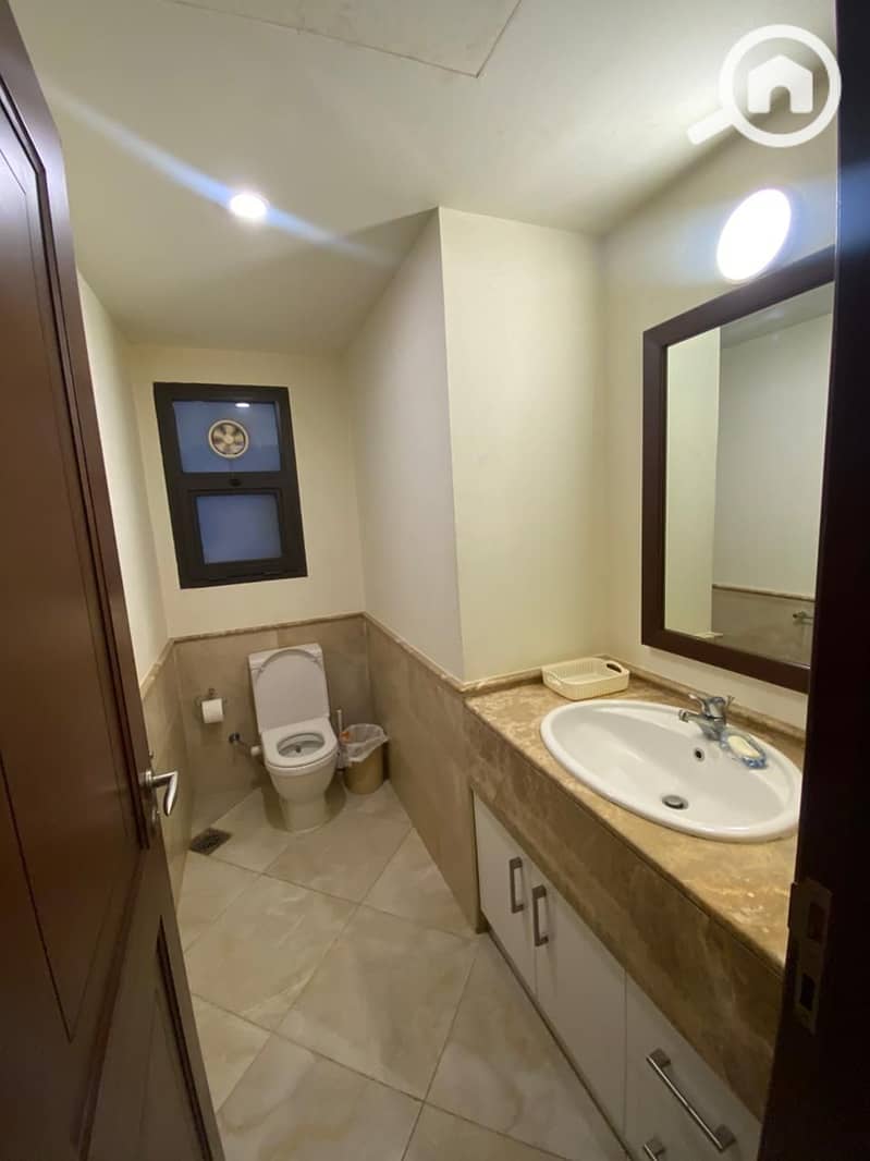 16 WhatsApp Image 2025-10-22 at 1.40. 09 AM (2). jpeg