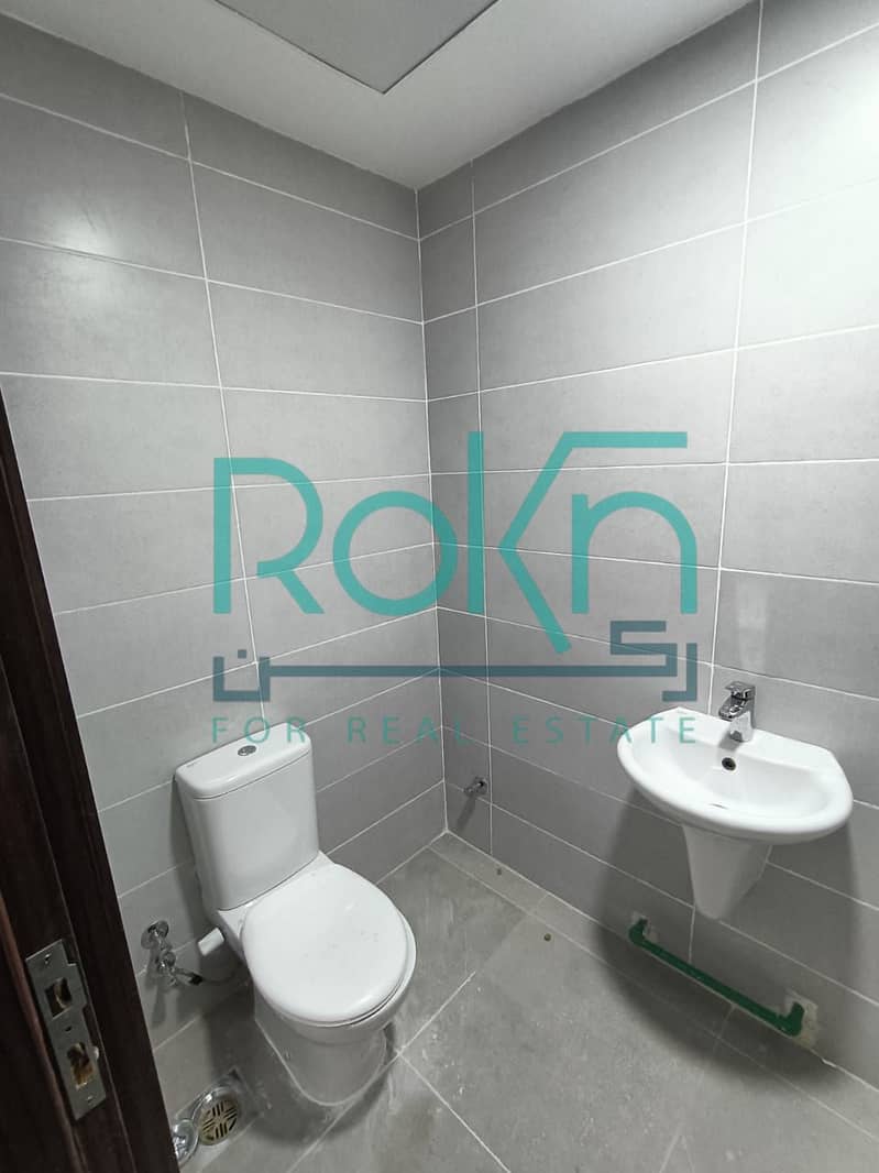 7 WhatsApp Image 2025-11-09 at 12.52. 57 PM (2). jpeg