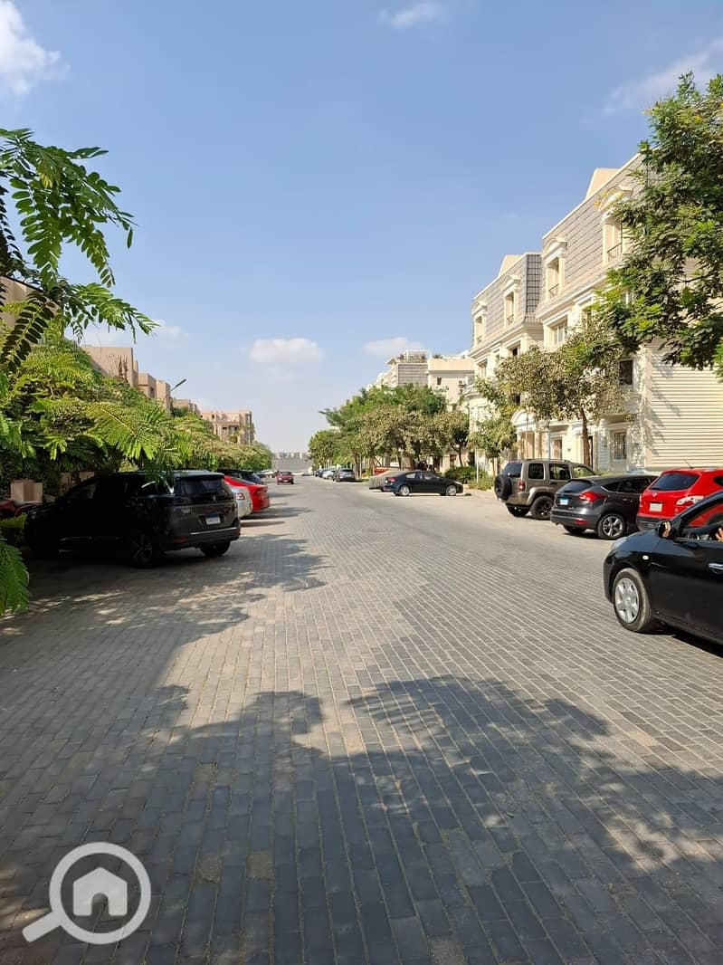 8 WhatsApp Image 2025-10-15 at 2.45. 10 PM. jpeg