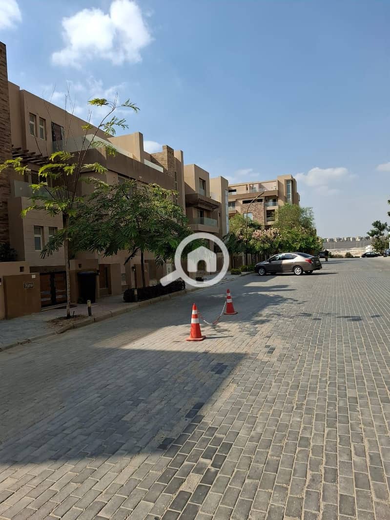 9 WhatsApp Image 2025-10-15 at 2.45. 09 PM. jpeg