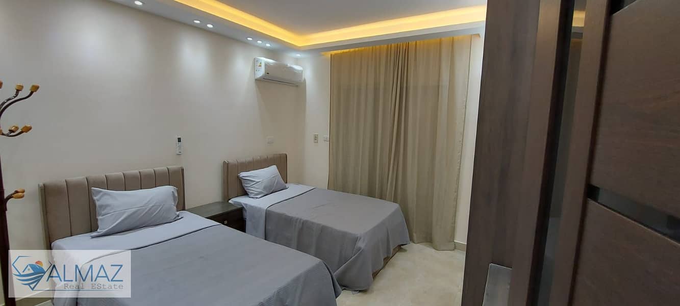 15 WhatsApp Image 2025-11-23 at 1.04. 47 PM (1). jpeg