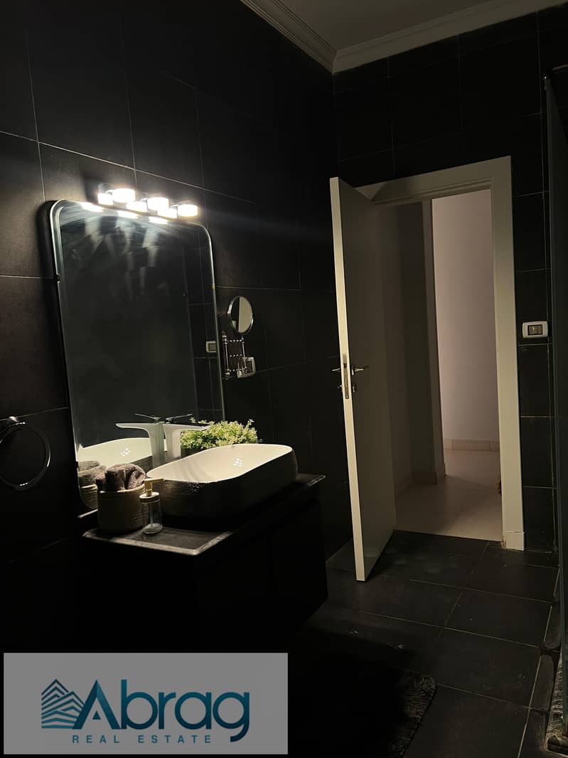 7 WhatsApp Image 2025-11-22 at 11.03. 14_7b7c2ec6. jpg