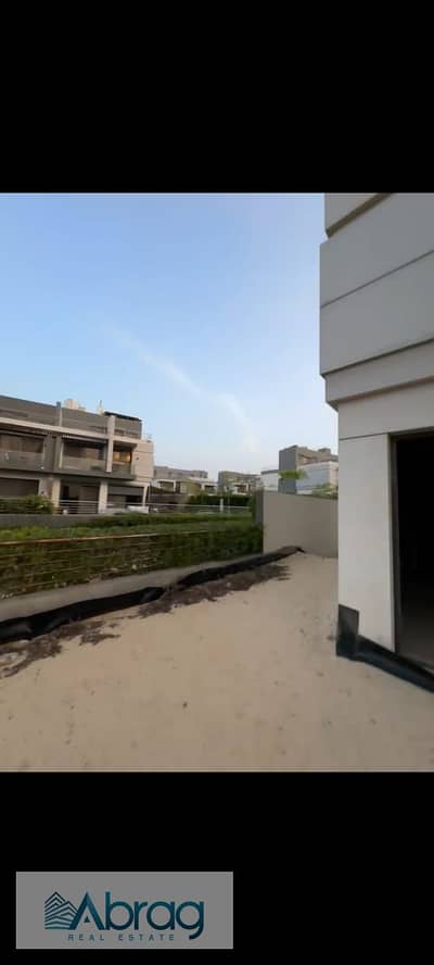 4 Bedroom Twin House for Sale in Sheikh Zayed, Giza - IMG-20251120-WA0172. jpg