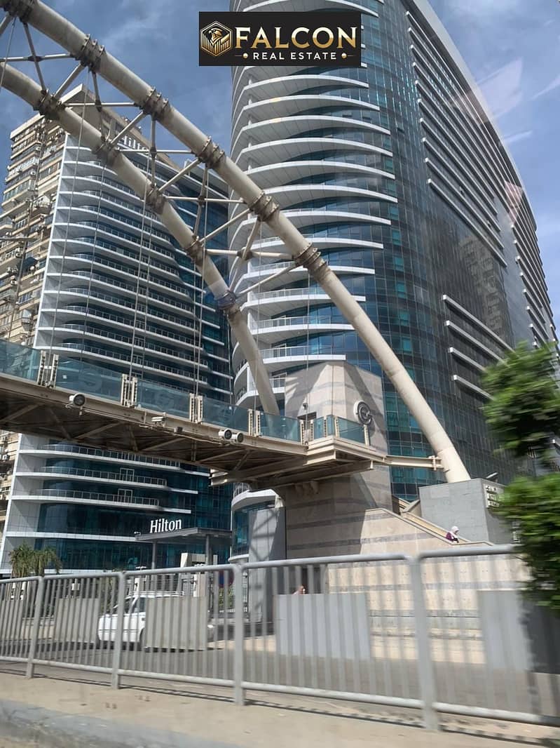 9 f2b56360-bcd6-4f16-aecb-0439bc764100. jpg