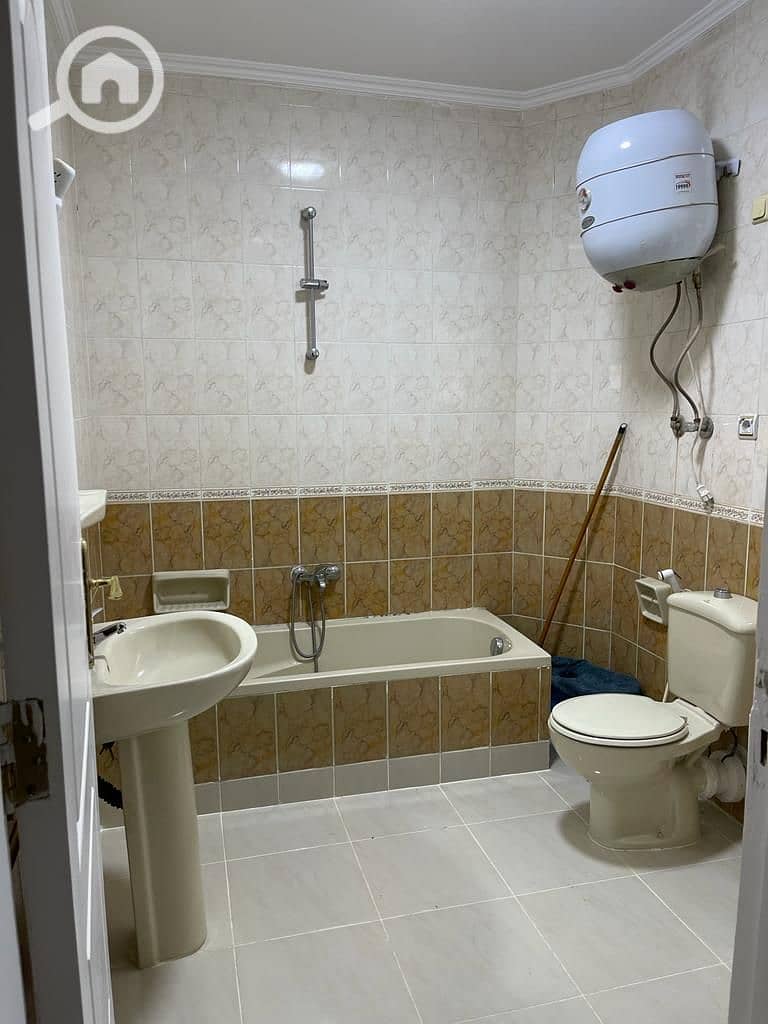 4 WhatsApp Image 2025-11-23 at 1.14. 13 PM. jpeg