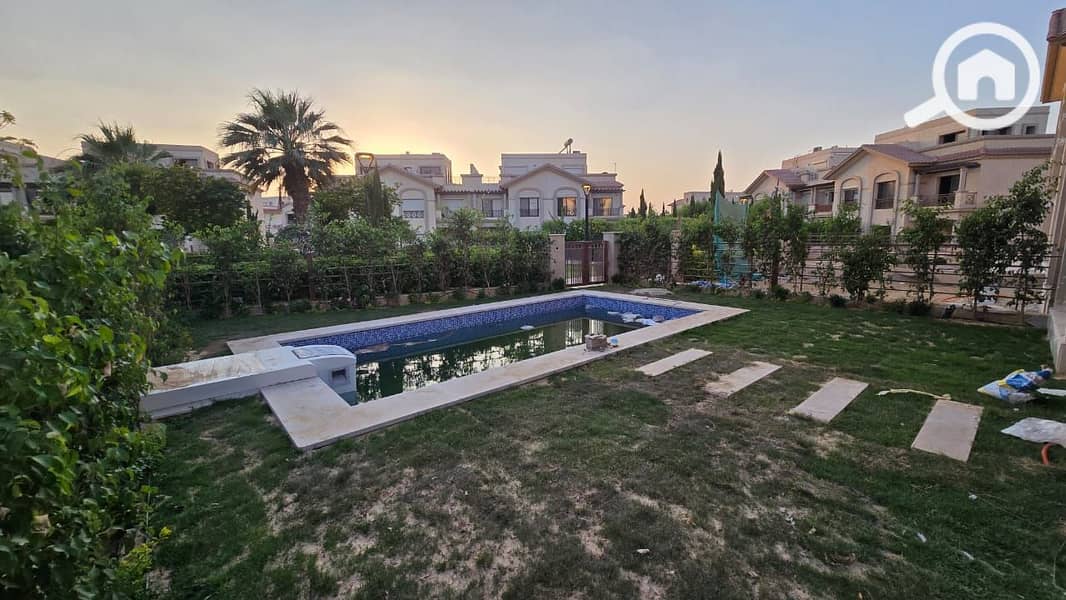 12 888a0a74-dbe2-4bbc-82c8-5628f57fb976. jpeg