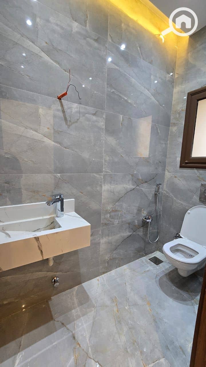 17 85108efd-3188-4d04-bcb2-0697d1169cc1. jpeg