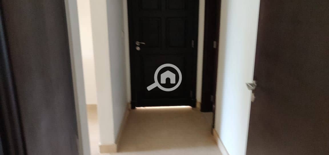 4 WhatsApp Image 2025-11-22 at 13.40. 59_3c6c3c98. jpg