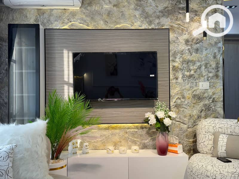 3 9a1f342e-e62d-415f-8f37-21c5bd391a68. jpg