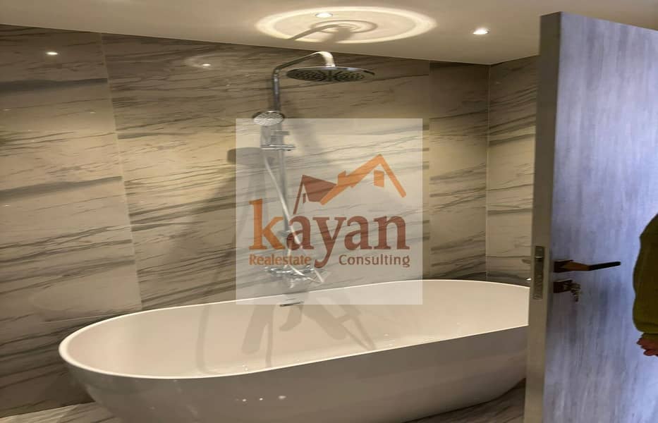 8 6390f45b-8859-4319-8987-5883d89ecabf. jpg