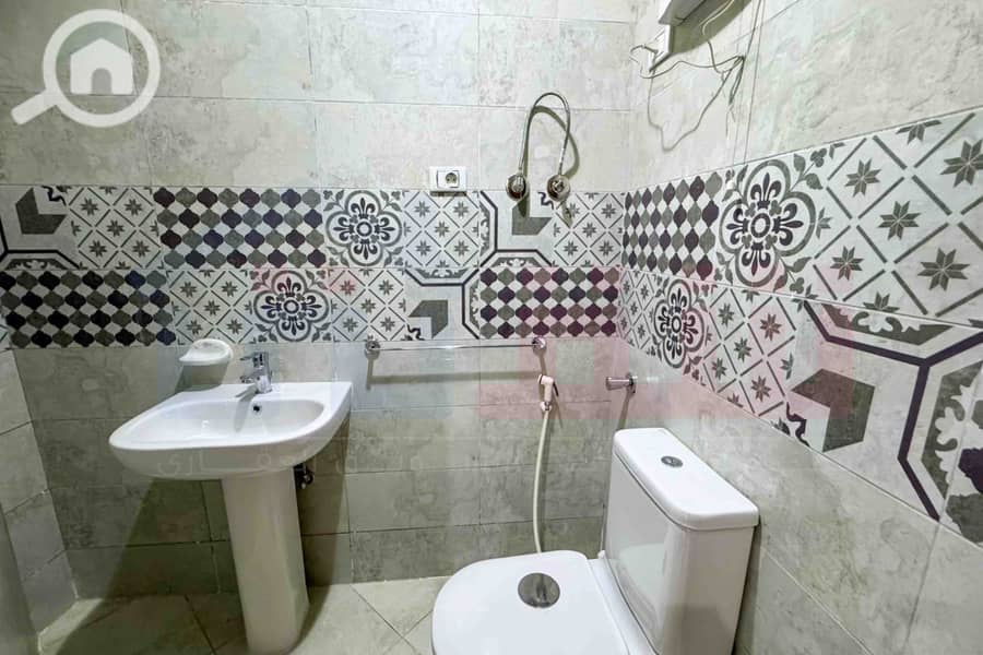 10 IMG-20251119-WA0015. jpg