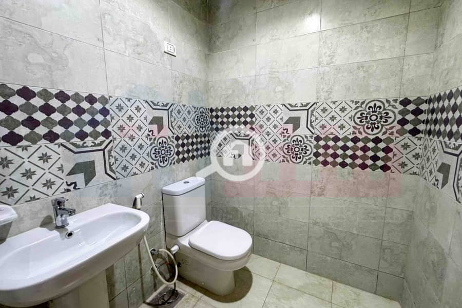 24 IMG-20251119-WA0030. jpg