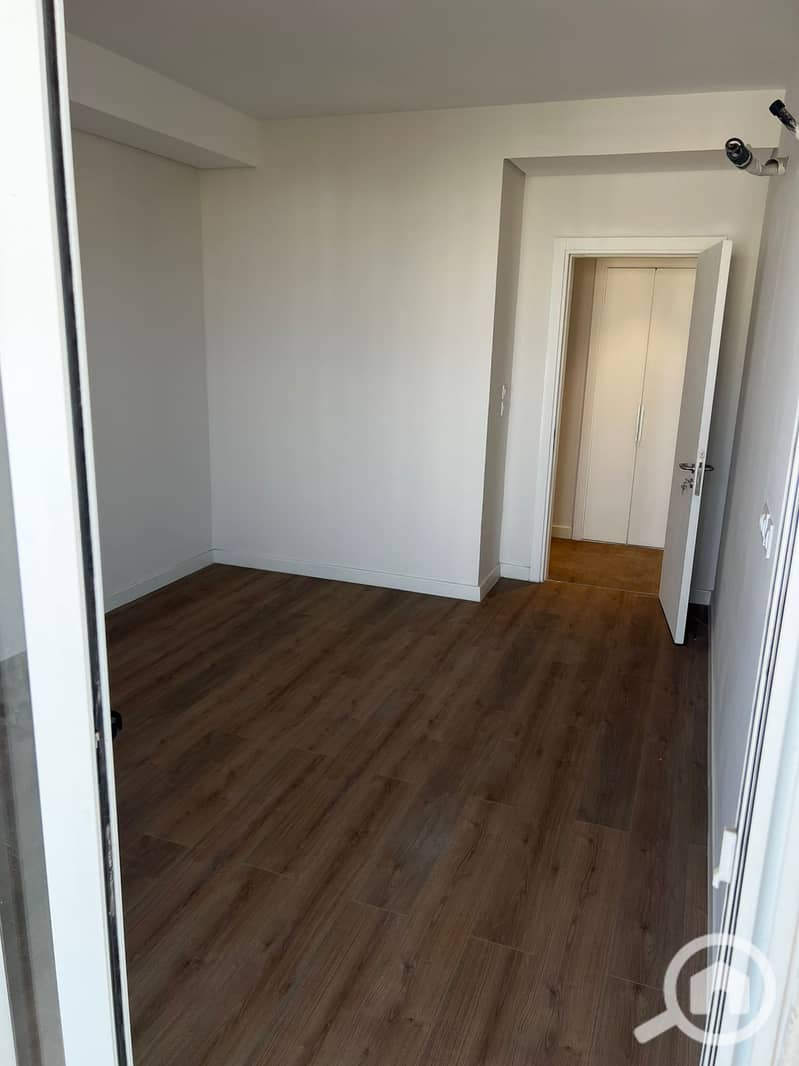 12 WhatsApp Image 2025-10-22 at 1.21. 50 AM. jpeg