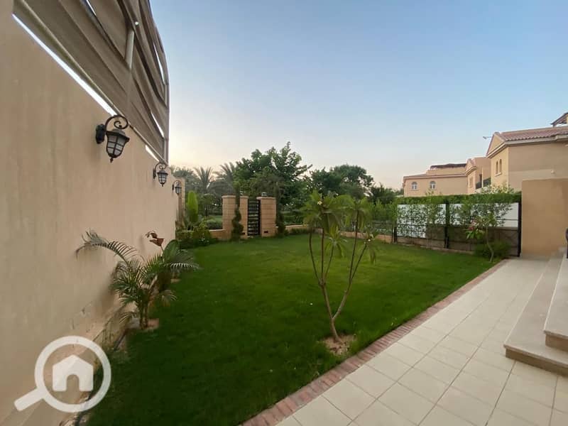 7 2125d02c-a8a6-44ef-966a-4e71308d9ef5. jpeg