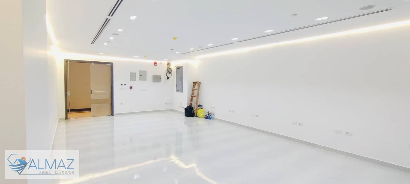 4 WhatsApp Image 2025-11-23 at 1.26. 57 PM. jpeg