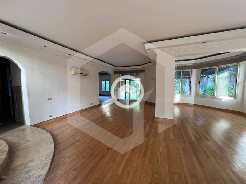 5 Beverly Hills 5. jpg