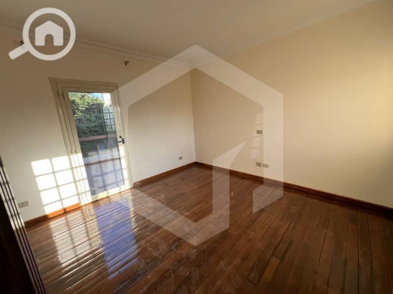 12 Beverly Hills 12. jpg