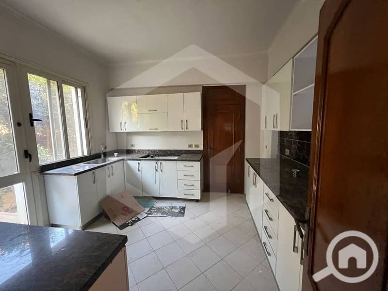 14 Beverly Hills 14. jpg