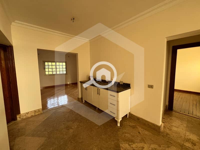 15 Beverly Hills 15. jpg