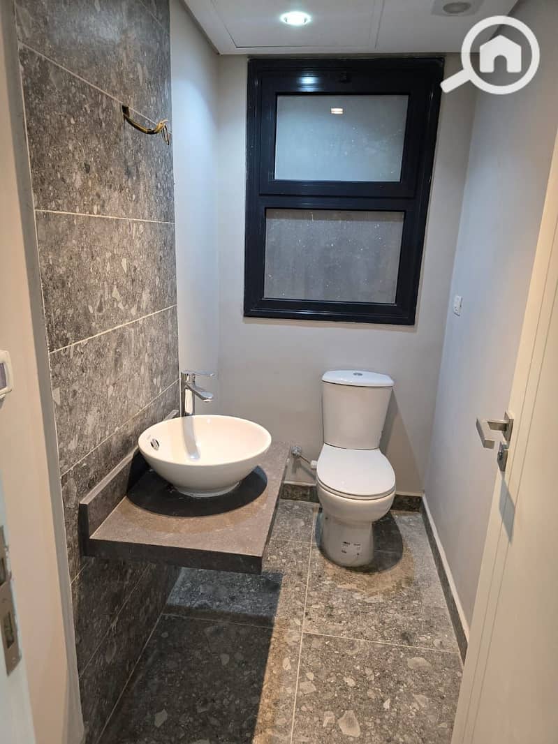 6 WhatsApp Image 2025-10-22 at 5.51. 08 PM (2). jpeg