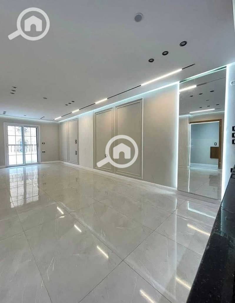 2 Yd8peoz03x5zoNkUC8yF7X6QzqKy4GInUBkMncOc. jpg