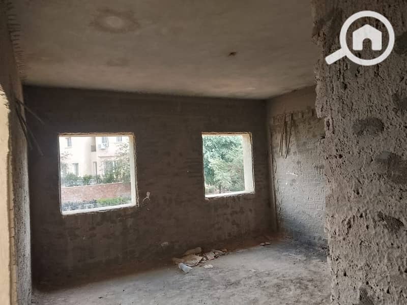 10 WhatsApp Image 2025-02-12 at 1.40. 39 AM. jpeg