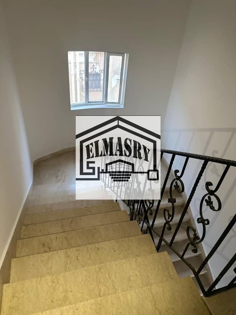 10 86dcbc7f-c9eb-4fa5-8594-6eab98dfb577. jpg