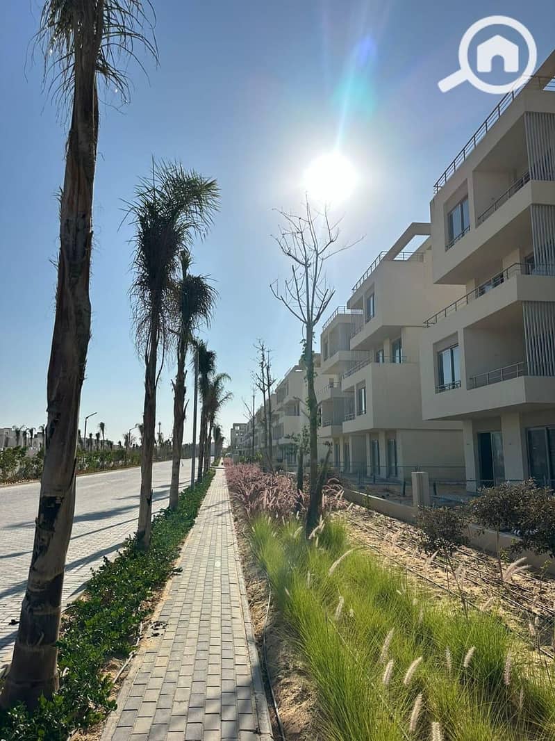 6 e3c7f9dd-3dcc-480a-8571-ad012666ca68. jpeg