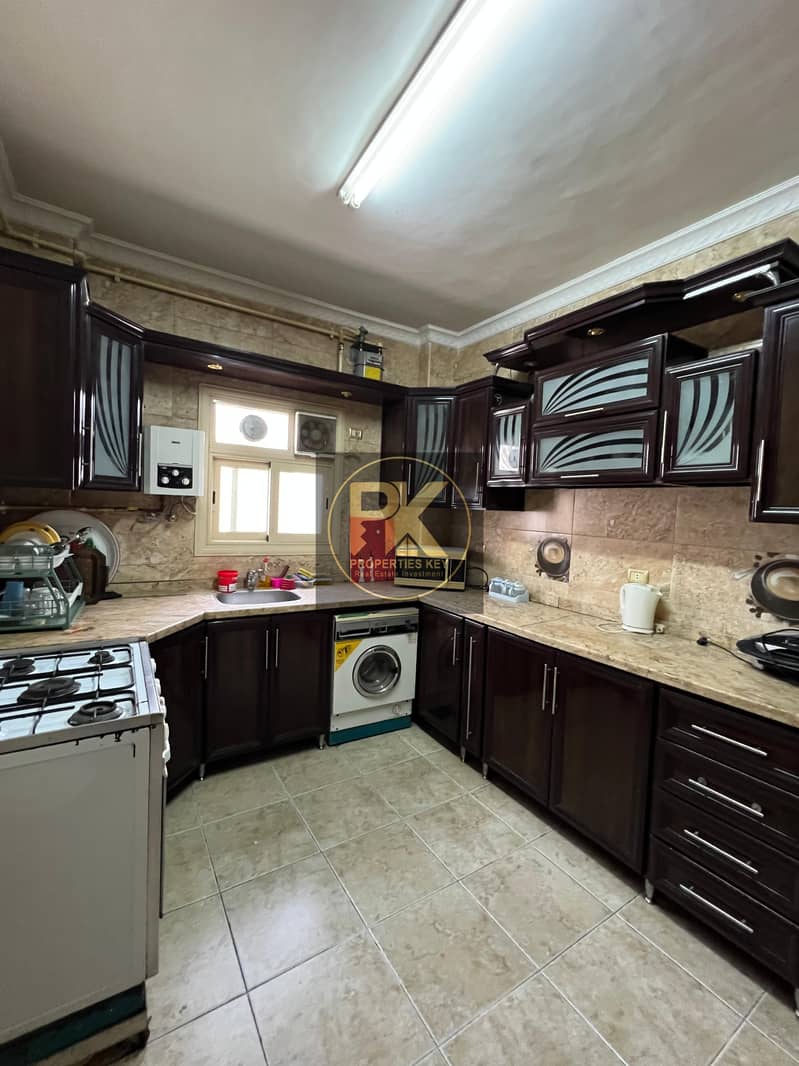 3 67EBA9B7-3CF3-43B8-A2DE-27F96CF14488. jpeg