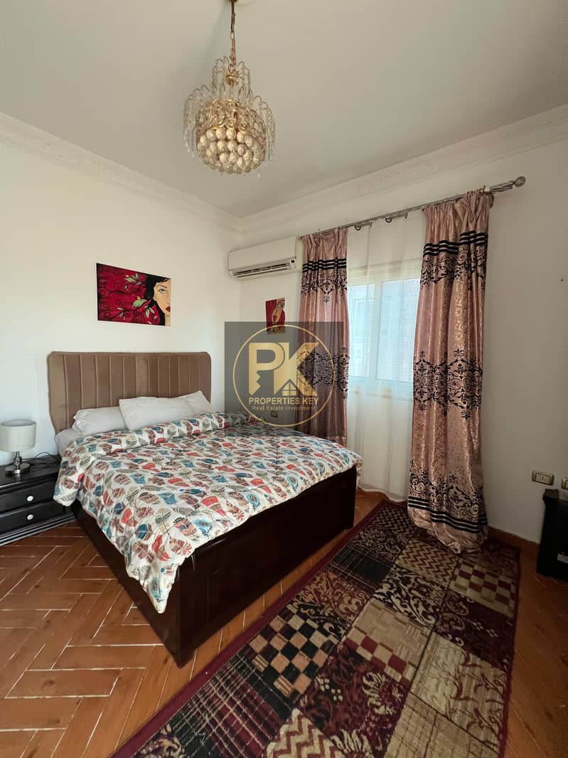 5 7F6CCCE3-BD47-46C4-BEC8-B8B4CFE48D9C. jpeg