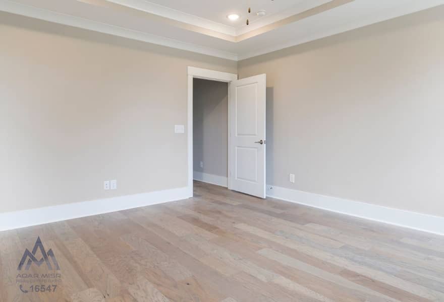 2 2cff846d-8254-4f6a-a632-570512e89a26. jpg