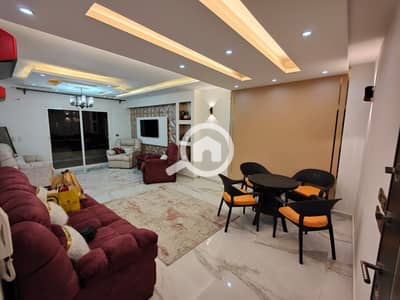 شقة 3 غرف نوم للايجار في القاهرة الجديدة، القاهرة - IMG-20251123-WA0040. jpg