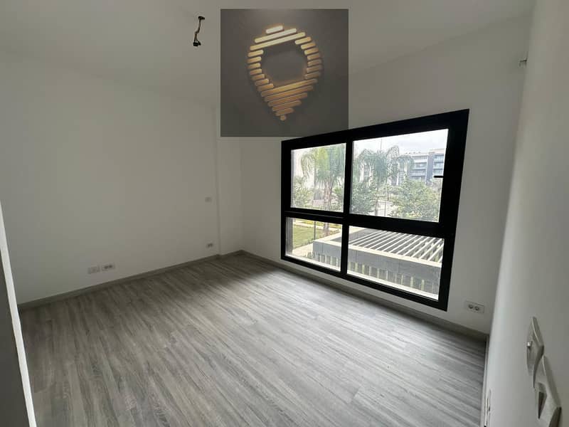 7 d26352f4-04e5-4aaf-a9e0-44e0ac569d08. jpg