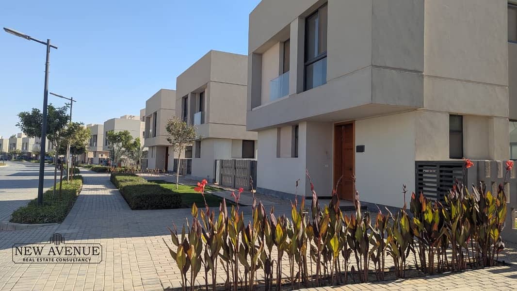 2 WhatsApp Image 2025-11-23 at 1.43. 44 PM. jpeg