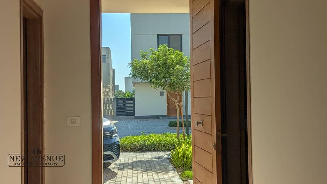 5 WhatsApp Image 2025-11-23 at 1.43. 33 PM. jpeg