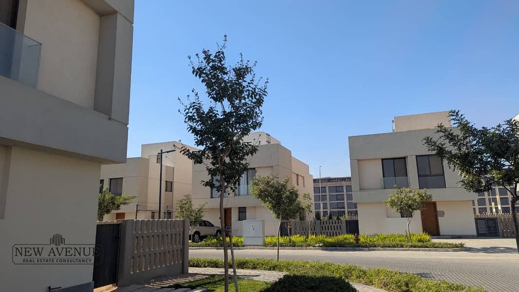 8 WhatsApp Image 2025-11-23 at 1.43. 44 PM (1). jpeg