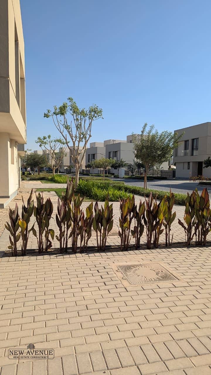 9 WhatsApp Image 2025-11-23 at 1.43. 45 PM (1). jpeg