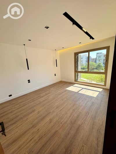 2 Bedroom Apartment for Sale in 6th of October, Giza - WhatsApp Image 2025-10-29 at 2.49. 18 PM (4). jpeg