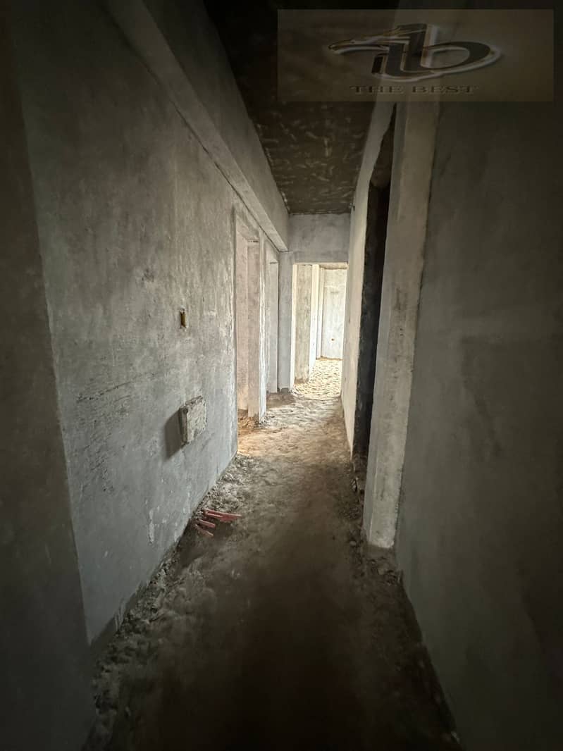 11 02c9f955-cf31-40c9-bff0-5142606dfc0a. jpeg