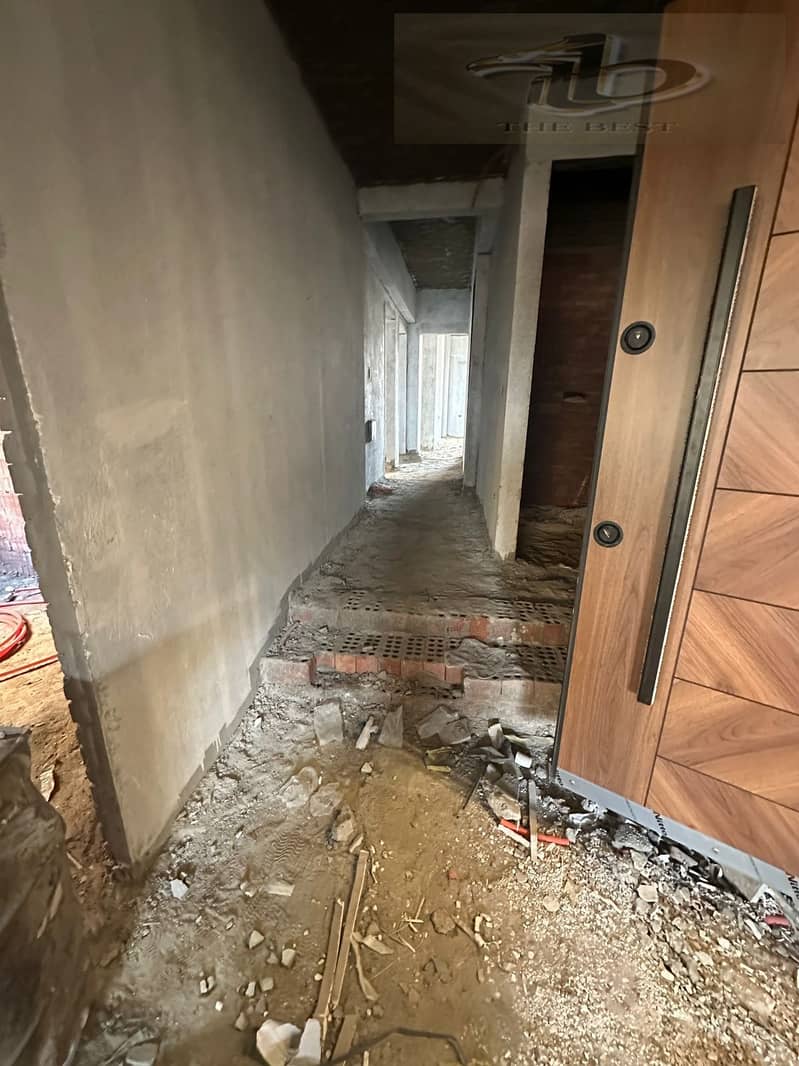 12 7c8e5987-2450-485c-bc8e-c70872de470f. jpeg