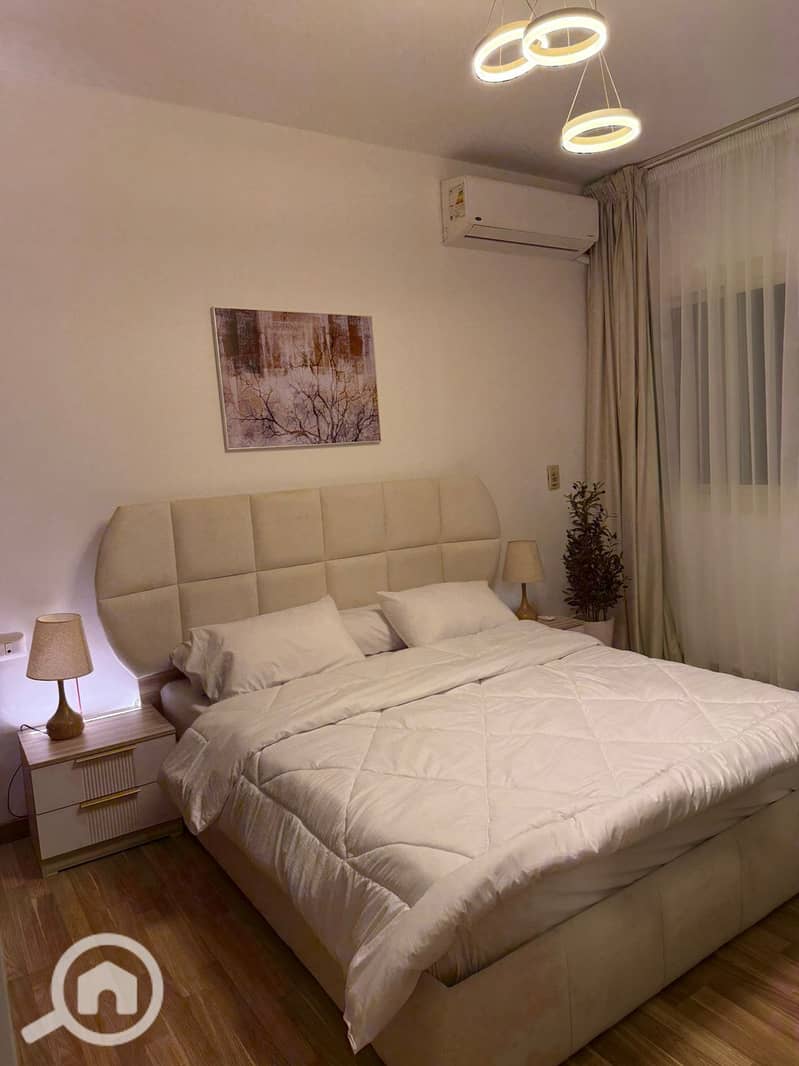 4 f580cb4c-ce7b-4cb9-a77f-58a85cda1978. jpeg