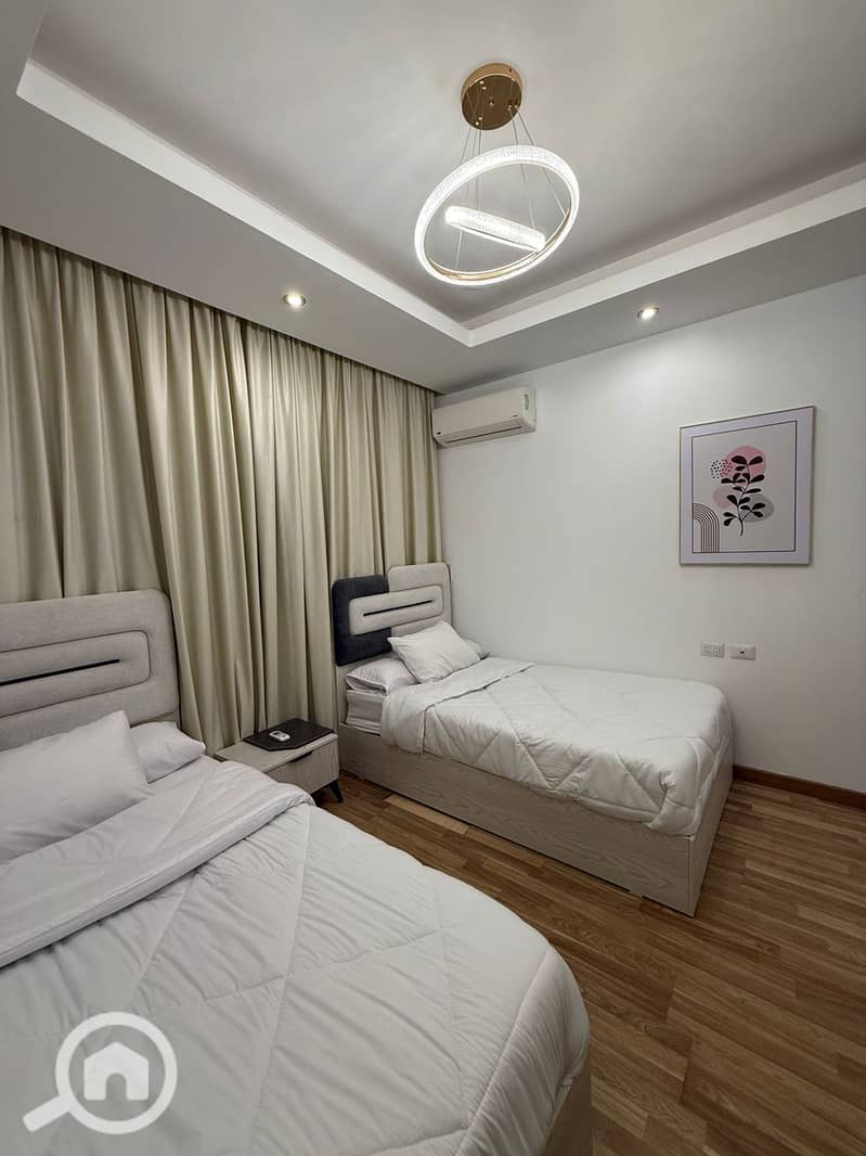 6 d8e4e414-93b4-49ea-a695-00ed01802999. jpeg