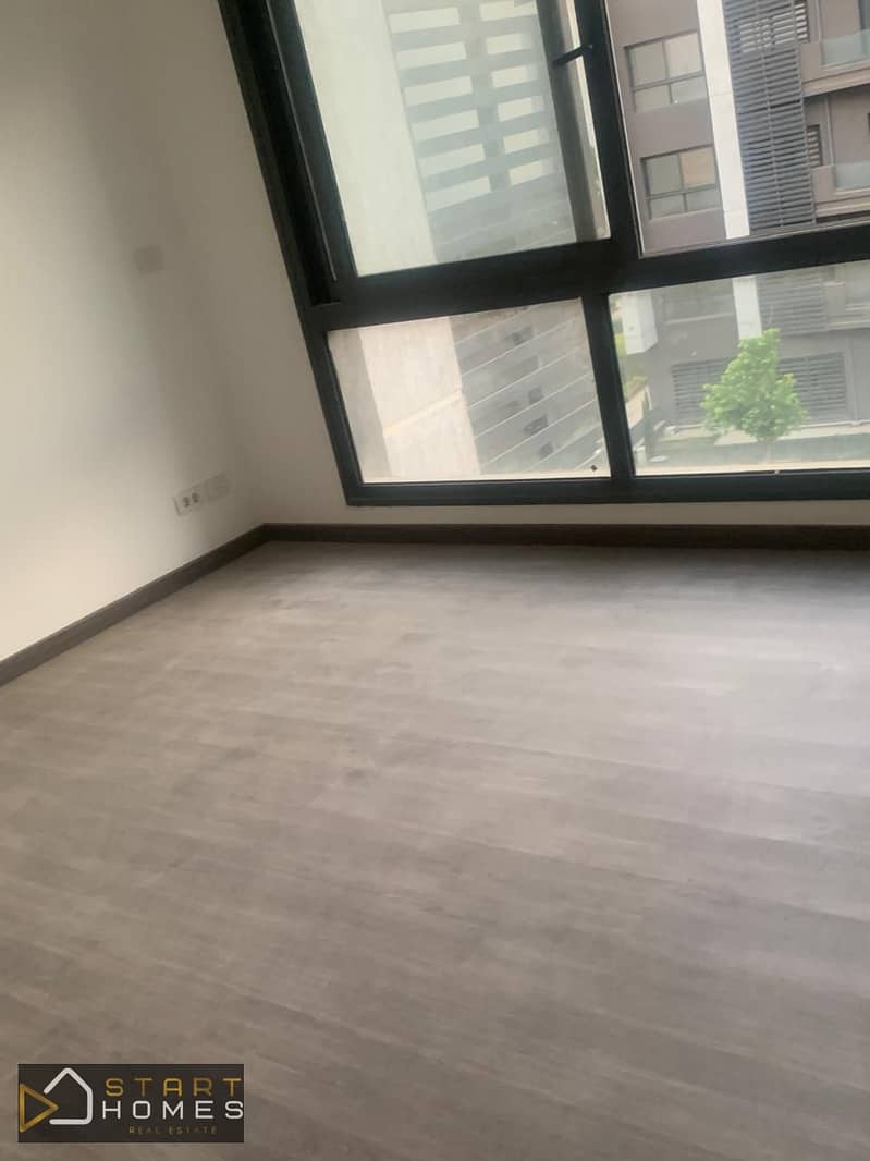 8 WhatsApp Image 2025-11-23 at 1.39. 04 PM (1). jpeg