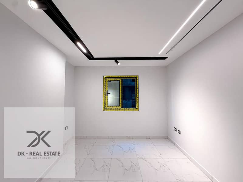 6 WhatsApp Image 2025-11-23 at 12.11. 21 PM (1). jpeg