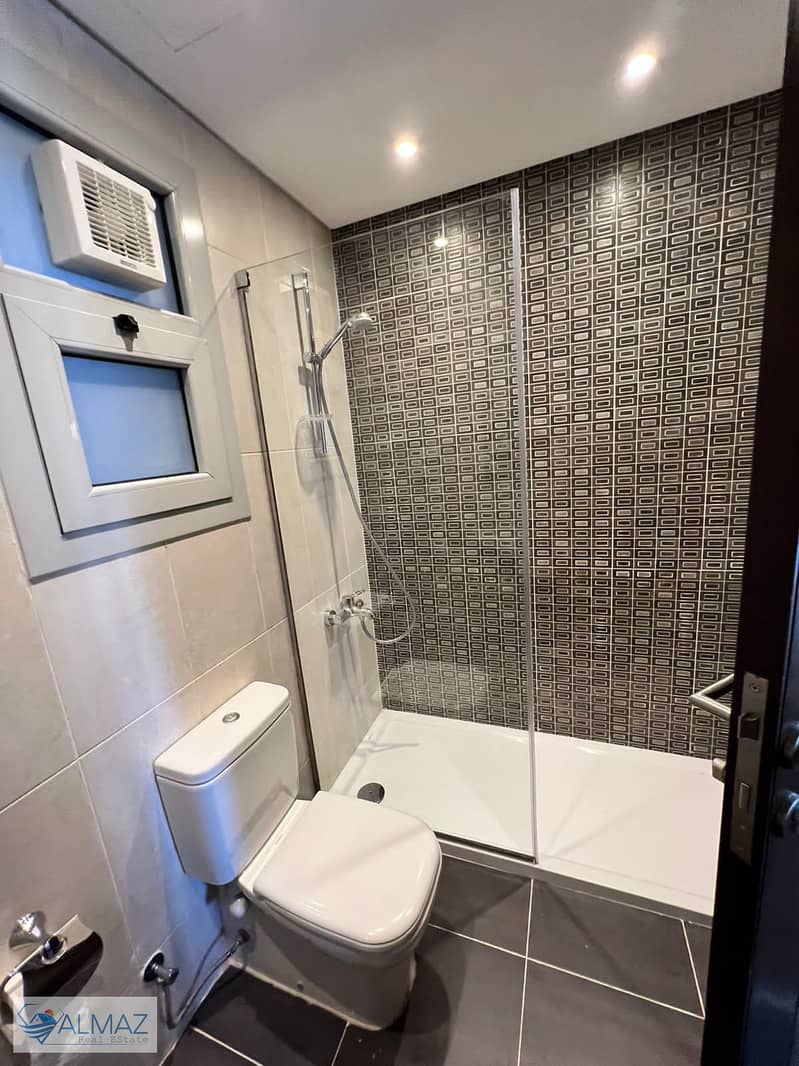 9 WhatsApp Image 2025-11-23 at 1.45. 35 PM (1). jpeg