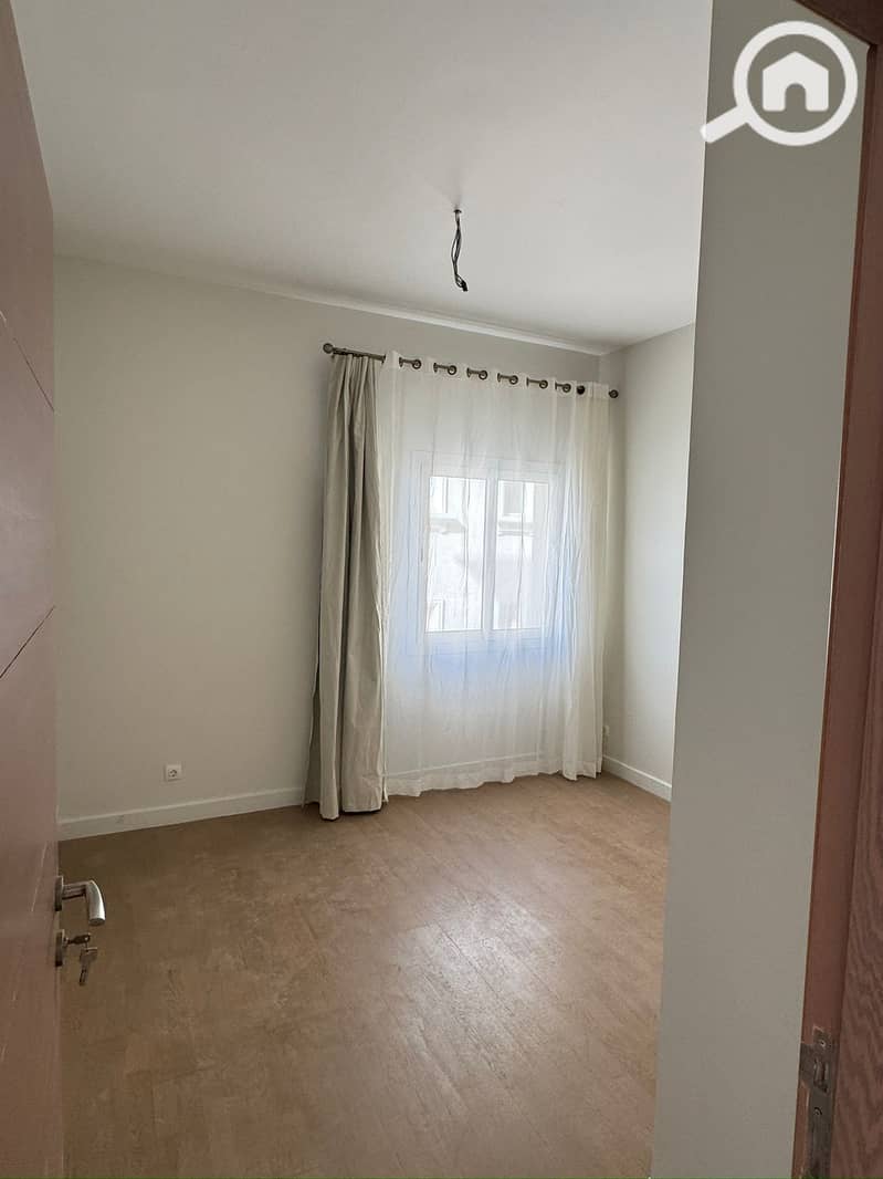 12 WhatsApp Image 2025-10-22 at 1.17. 40 AM (2). jpeg