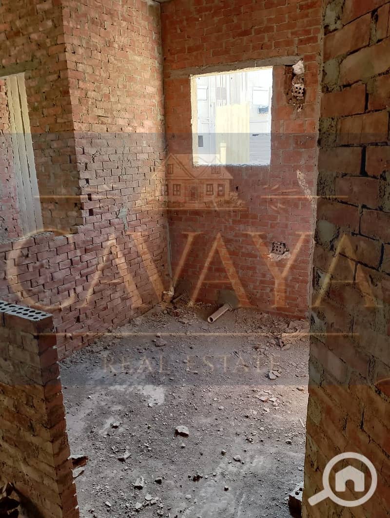 12 Untitled design (8). png