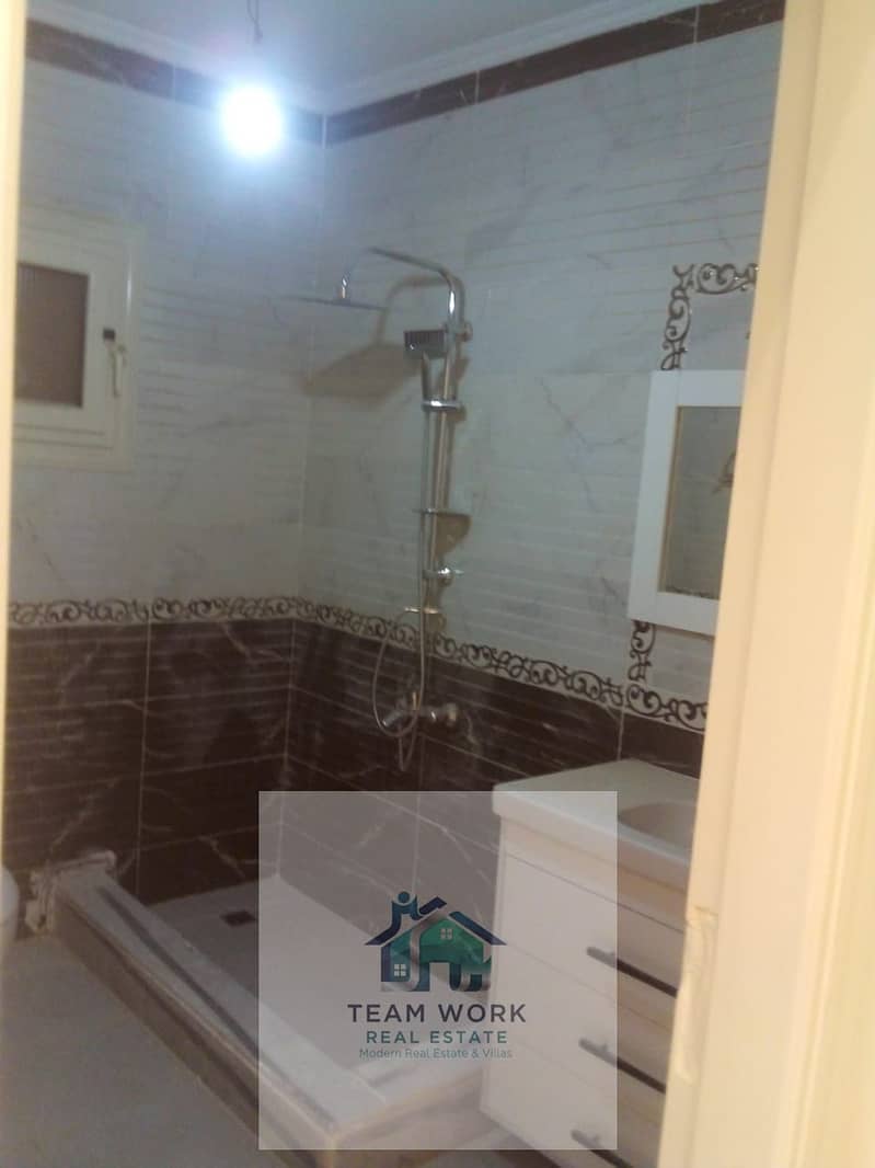 6 18e53e13-f279-4ccf-90ef-621a77158306. jpg