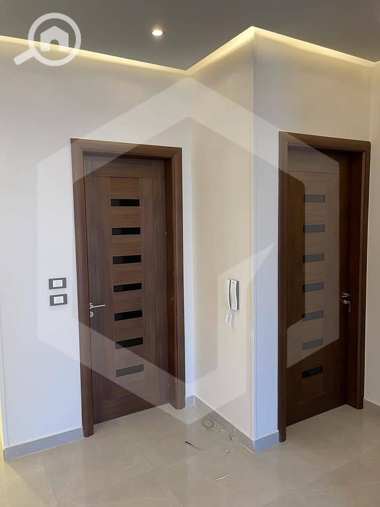 8 District 7 El Sheikh Zayed 8. jpg